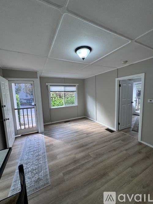 4420 Southwest Oregon Street 1 Single Family Home for Rent - Photo gallery 3