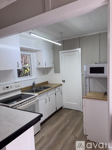 4420 Southwest Oregon Street 1 Apartment for Rent