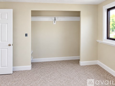 393 Washington St 1 Apartment for Rent