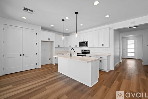 5992 Finch Place 3 Beds Apartment for Rent