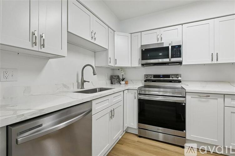 1161 Lake Ave 1 Apartment for Rent - Photo gallery 3