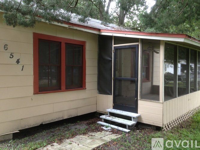 6541 W 5th St 2 Beds Single Family Home for Rent - Photo gallery 1
