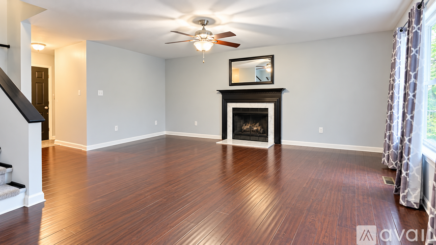 2038 Birchwood Dr 3 Beds Single Family Home for Rent - Photo gallery 3