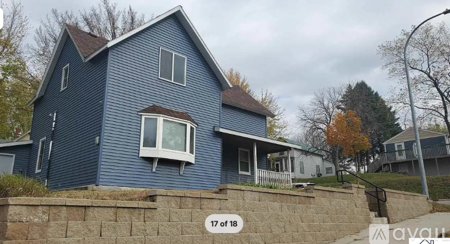 223 Bridge St 1 Apartment for Rent - Photo gallery 1