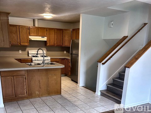 763 76Th St SE 5 Beds Apartment for Rent