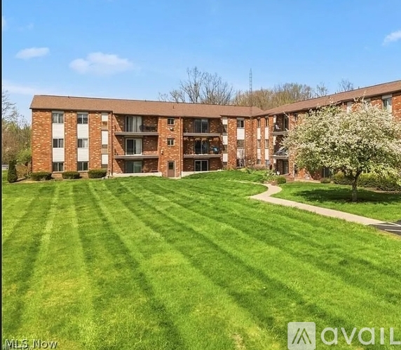 5240 EMIL AVE SW APT 104 2 Beds Condo for Rent - Photo gallery 4