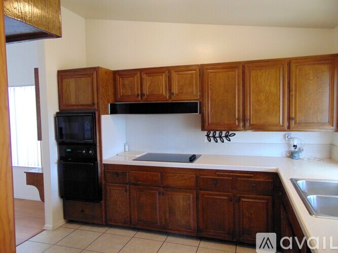 880 Kimberly Ct 4 Beds Single Family Home for Rent - Photo gallery 5