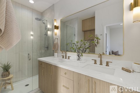 2324 Franklin Avenue East 4 Beds Apartment for Rent