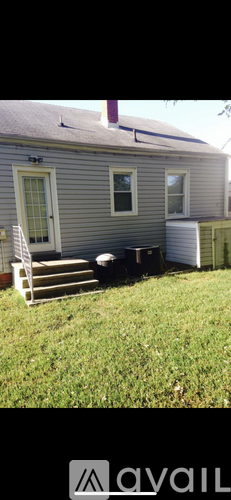 227 South Fern Avenue 2 Beds Single Family Home for Rent - Photo gallery 2
