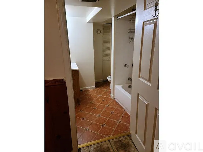 5023 37th Avenue 3 Beds Single Family Home for Rent - Photo gallery 4