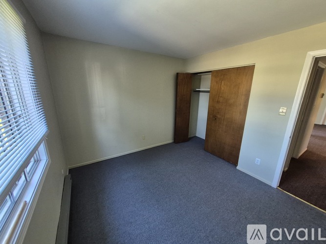 8137 Pine Island Terrace 3 Beds Apartment for Rent - Photo gallery 5
