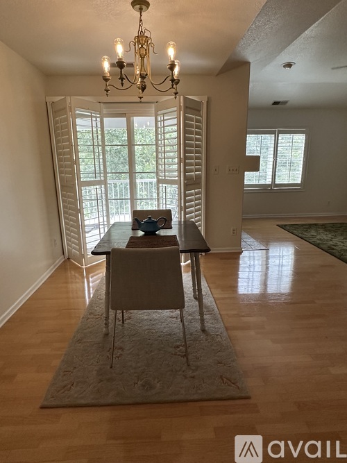 2901 Grand Avenue 2 Beds Condo for Rent - Photo gallery 3
