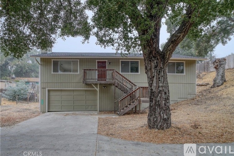 7620 Cristobal Avenue 3 Beds Single Family Home for Rent - Photo gallery 1