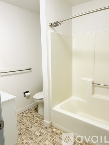 7620 Cristobal Avenue 3 Beds Single Family Home for Rent - Photo gallery 4
