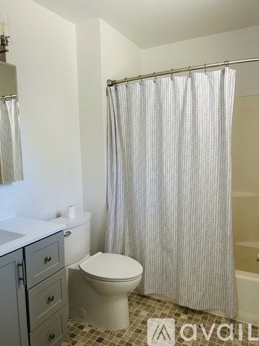 7620 Cristobal Avenue 3 Beds Apartment for Rent