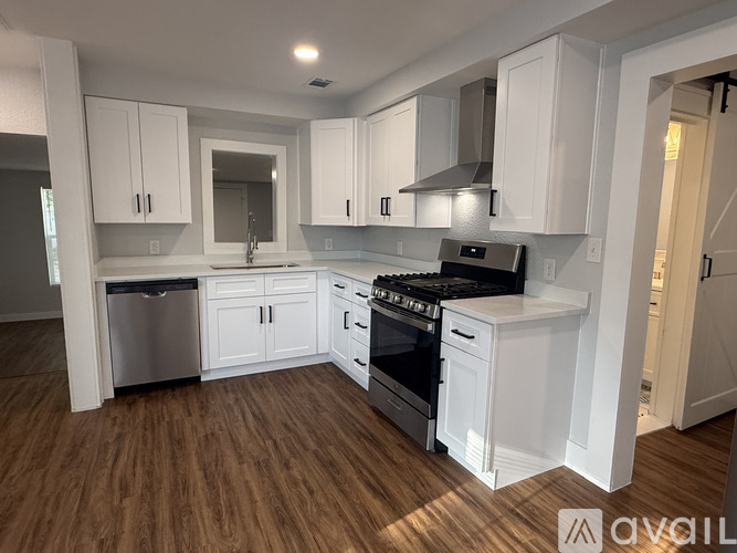 3413 Conway Street 3 Beds Single Family Home for Rent - Photo gallery 5
