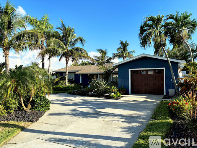 7886 3rd Avenue South 3 Beds Single Family Home for Rent - Photo gallery 3