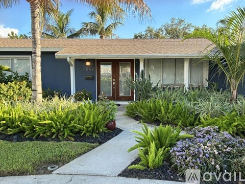 7886 3Rd Avenue South 3 Beds Apartment for Rent