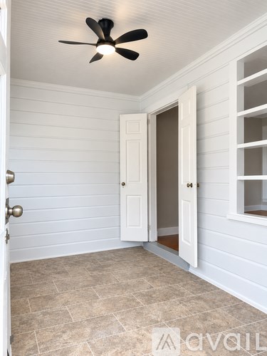 3757 Faxon Avenue 2 Beds Apartment for Rent