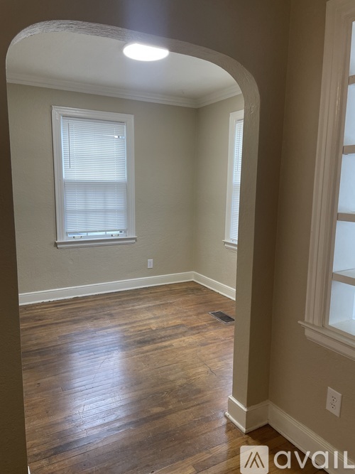 3757 Faxon Avenue 2 Beds Single Family Home for Rent - Photo gallery 4