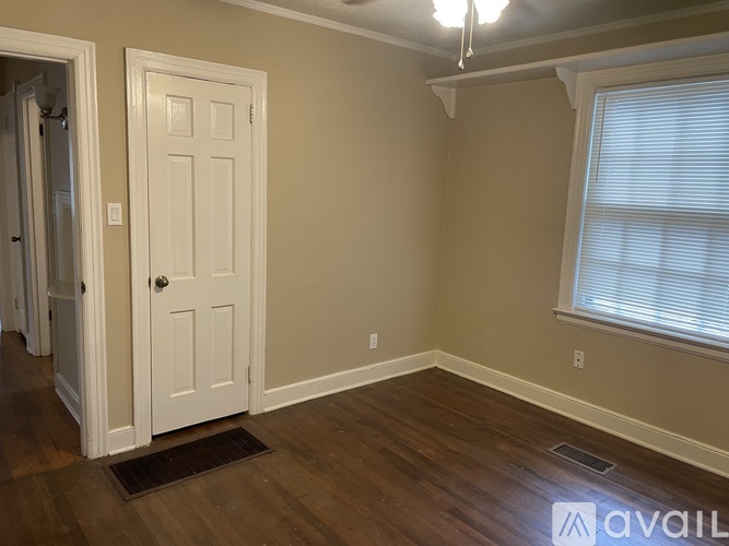 3757 Faxon Avenue 2 Beds Single Family Home for Rent - Photo gallery 5