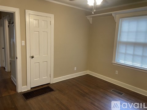3757 Faxon Avenue 2 Beds Apartment for Rent