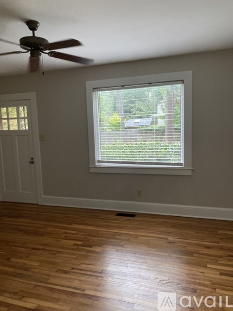 860 North Ridge Street 2 Beds Apartment for Rent
