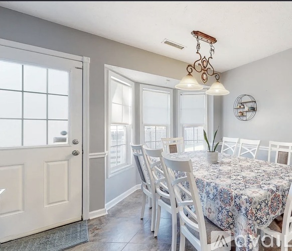 910 Lost Cedar Court 3 Beds Single Family Home for Rent - Photo gallery 4
