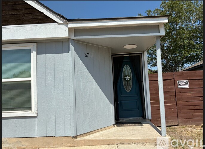 8711 Port Of Call Dr 3 Beds Single Family Home for Rent - Photo gallery 2