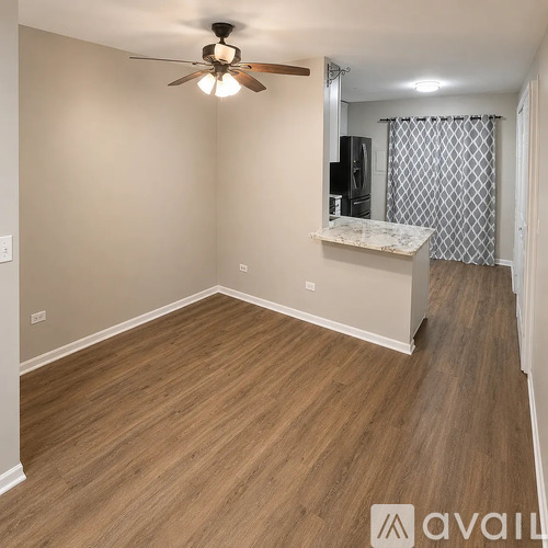 200 South Waters Edge Drive 2 Beds Apartment for Rent - Photo gallery 3