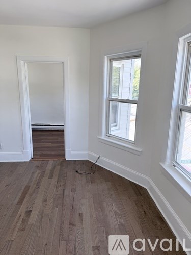 641 Walk Hill Street 3 Beds Apartment for Rent