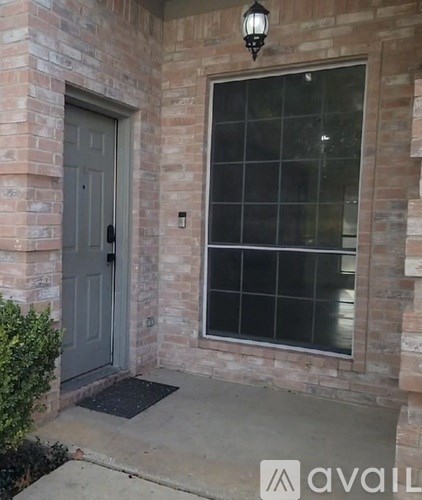 8051 Berkshire Drive 3 Beds Apartment for Rent