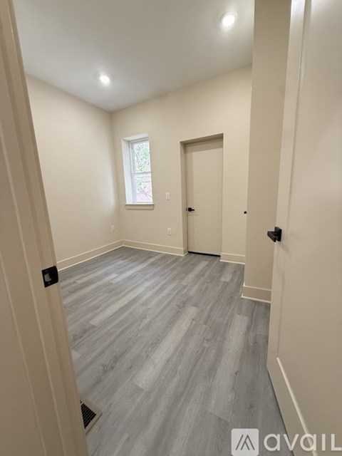 5803 Spruce Street 2 Beds Apartment for Rent