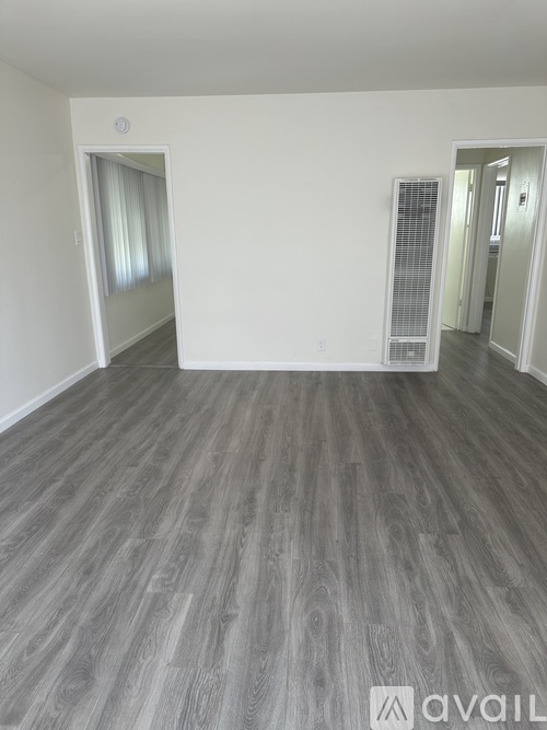 1220 Larrabee Street 1 Apartment for Rent - Photo gallery 2