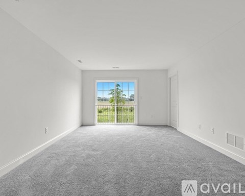 468 Rederick Lane 3 Beds Apartment for Rent