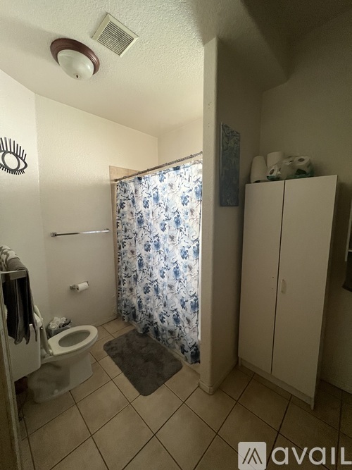 3826 Franklin Street 3 Beds Single Family Home for Rent - Photo gallery 5