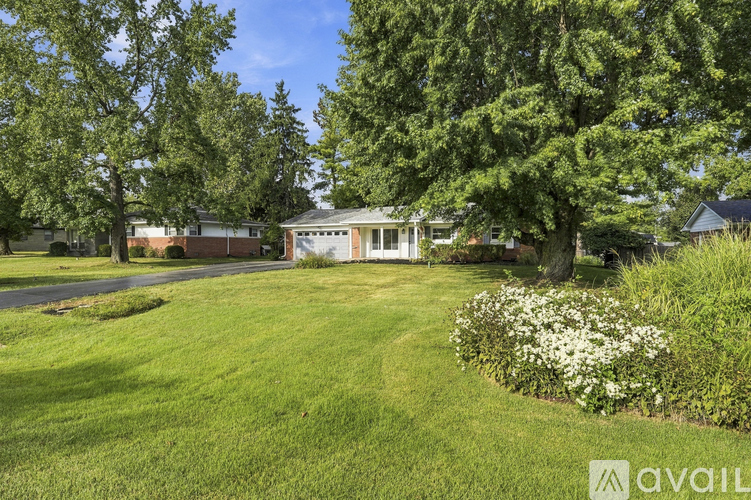 2416 South Audubon Road 3 Beds Single Family Home for Rent - Photo gallery 2
