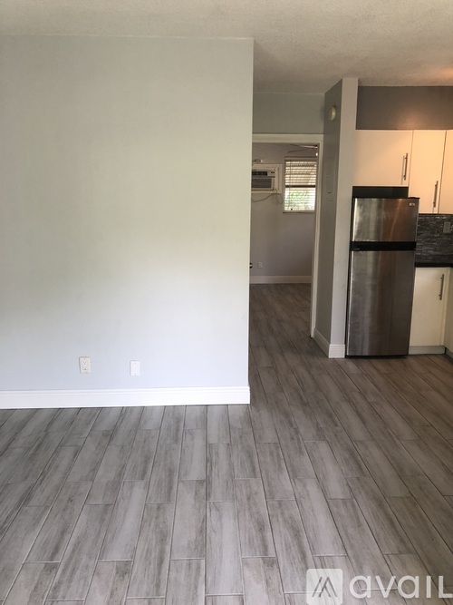 1524 Southeast 2nd Street 1 Apartment for Rent - Photo gallery 1