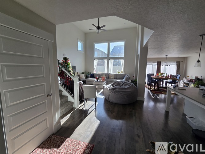 4203 West Gate Keeper Drive 5 Beds Single Family Home for Rent - Photo gallery 2
