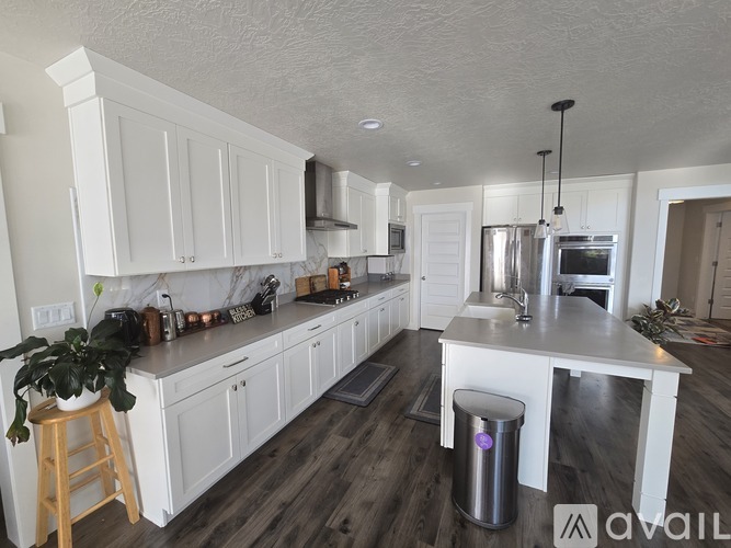 4203 West Gate Keeper Drive 5 Beds Single Family Home for Rent - Photo gallery 3