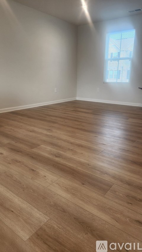 10 Limestone Boulevard 3 Beds Apartment for Rent
