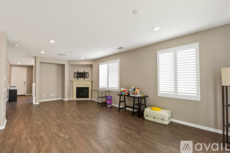 13121 Joliet Dr 4 Beds Single Family Home for Rent - Photo gallery 4