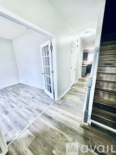 130 Sawhorse Drive 5 Beds Apartment for Rent