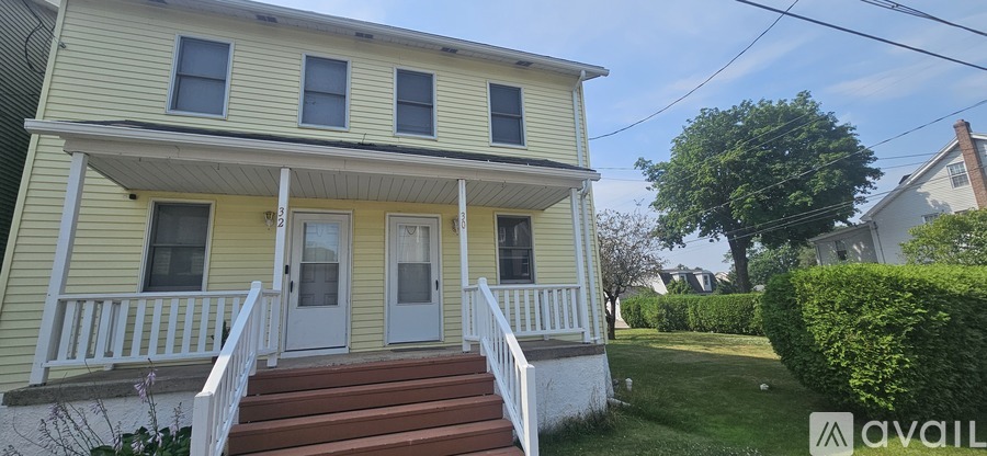 30 East Pine Street 2 Beds Single Family Home for Rent - Photo gallery 5