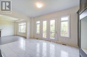 18 ART LEECH DRIVE 5 Beds Apartment for Rent