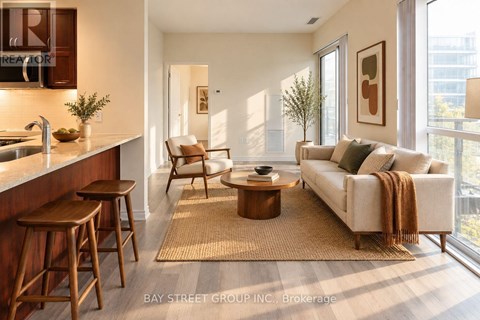 #407 - 39 ANNIE CRAIG DRIVE 1 Apartment for Rent
