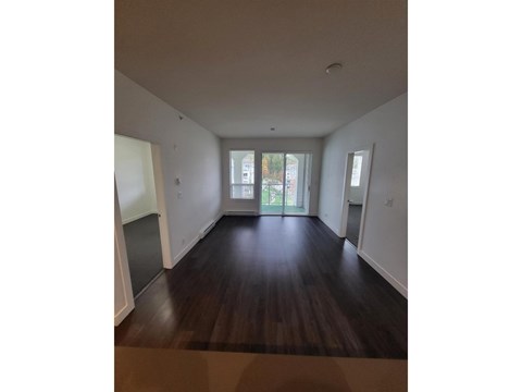 402 16398 AVENUE 64 AVENUE 2 Beds Apartment for Rent