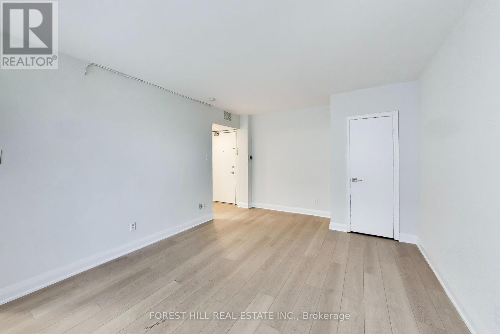 studio apartment - 807 - 291 AVENUE ROAD 807, Toronto (Yonge-St. Clair) 5