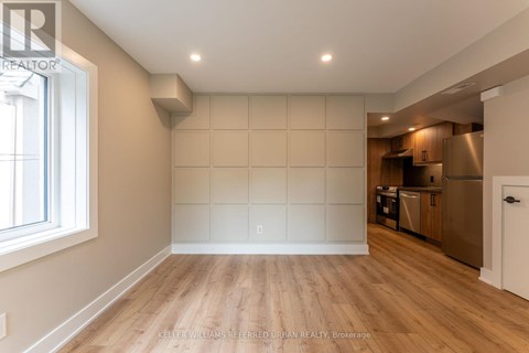 2 - 352 JONES AVENUE 2 Beds Apartment for Rent