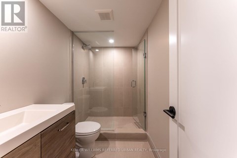 2 - 352 JONES AVENUE 2 Beds Apartment for Rent